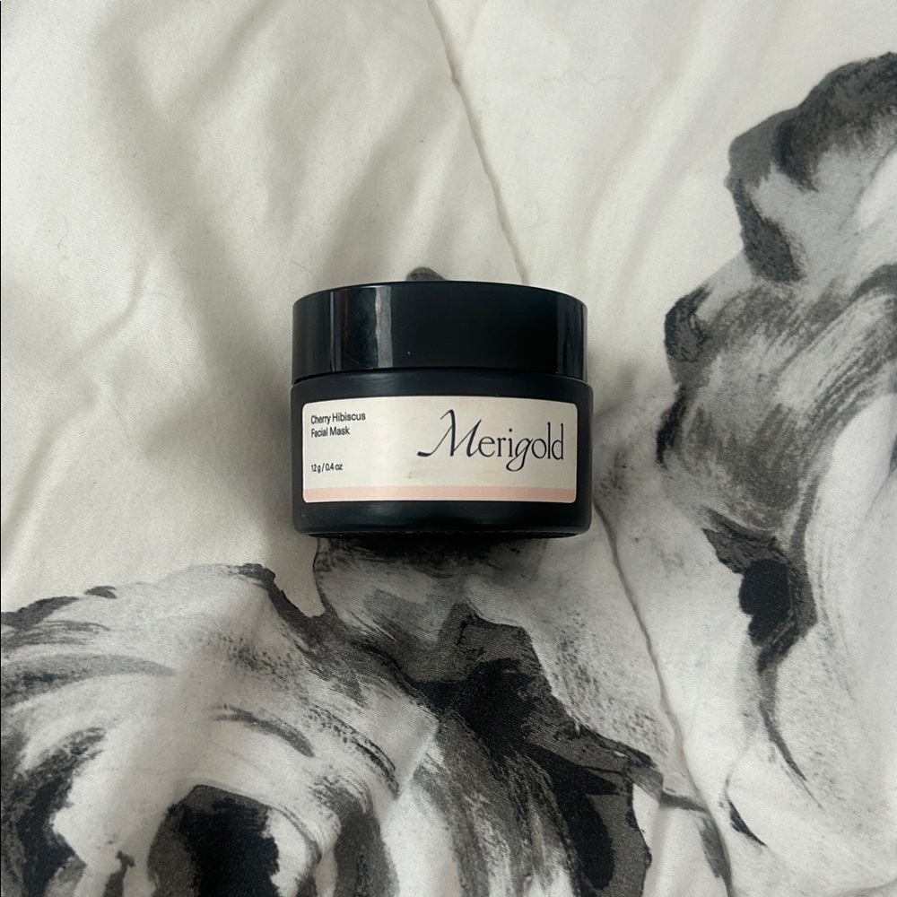 Merigold Cherry Hibiscus Facial Mask .4 Oz